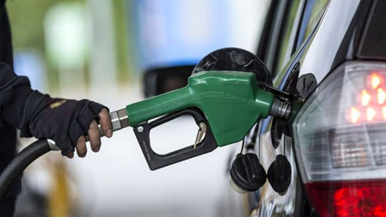 Araç Sahipleri İçin Büyük Haber: Yakıt Fiyatlarında Önemli İndirimler Açıklandı