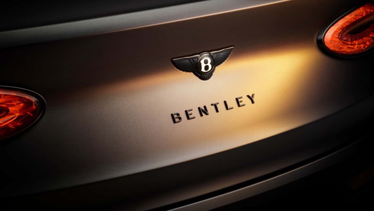 Bentley Yıllar Sonra Bentayga Black Edition İle Sahneye Çıkıyor