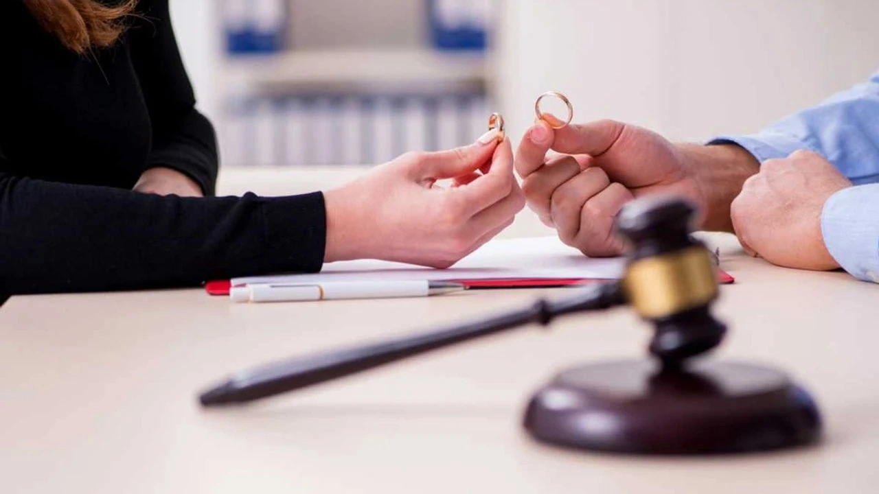 Boşanma Davalarında 'Üç Yıl' Kuralı İptal Edildi