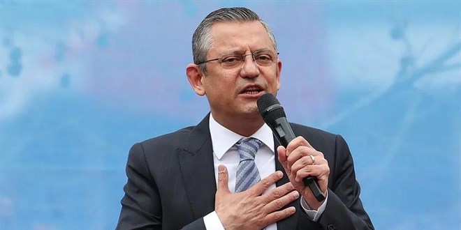 CHP Genel Başkanı Özgür Özel, Tam Kanunsuzluk İddiasıyla YSK'ya Başvuruyu Duyurdu