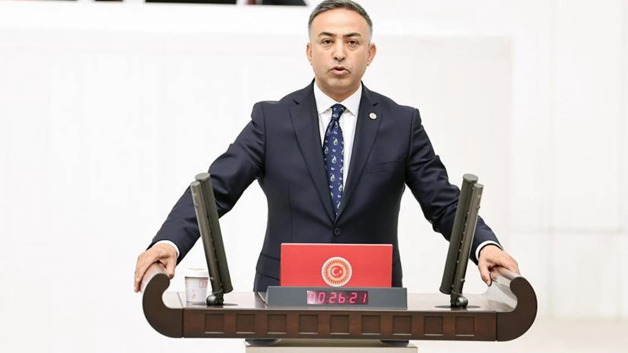 CHP Milletvekili Mehmet Tahtasız: Öğretmenler atama gibi atama bekliyor!