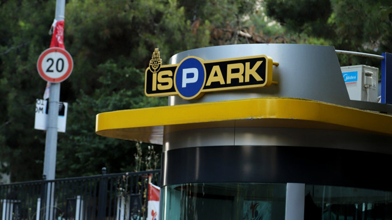 İstanbul'daki İSpark, Otopark Ücretlerine %57'ye Varan Zam Yaptığını Duyurdu