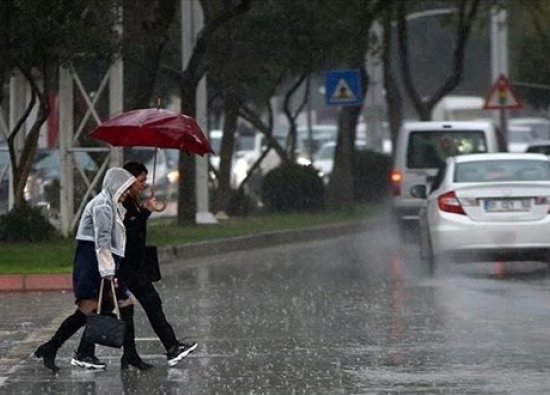 Meteoroloji’den 15 il için sarı ve turuncu kod: Yaz yağmurları etkisini gösterecek