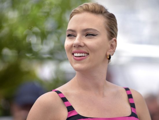 Scarlett Johansson, ChatGPT’de sesinin benzerini kullanan OpenAI’a öfkeli