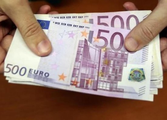 18 yaşına giren her vatandaşa 20.000 Euro verilecek!
