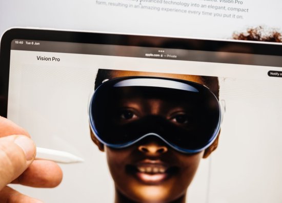 Apple Vision Pro: Gelecek Nesilleri ve Gelişimi