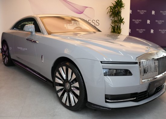Elektrikli Rolls-Royce Spectre Türkiye’ye getirildi
