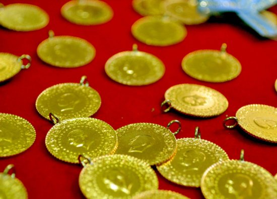 Son Dakika: Altın Fiyatlarında İbre Aşağı Döndü! Gram Altın ve Çeyrek Altın Sert Düştü
