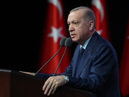 Cumhurbaşkanı Erdoğan'dan İran Cumhurbaşkanı Reisi'ye Başsağlığı Mesajı