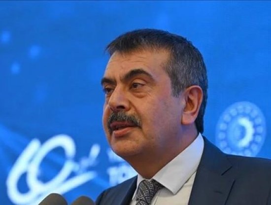 Milli Eğitim Bakanı Yusuf Tekin, Diyarbakır'da Öğretmenlik Meslek Kanunu İçeriğini Açıkladı