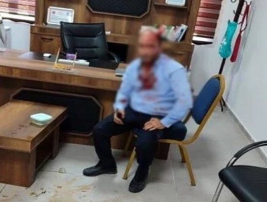 Okul Müdürü Saldırıya Uğradı: Kanlar İçinde Hastaneye Kaldırıldı