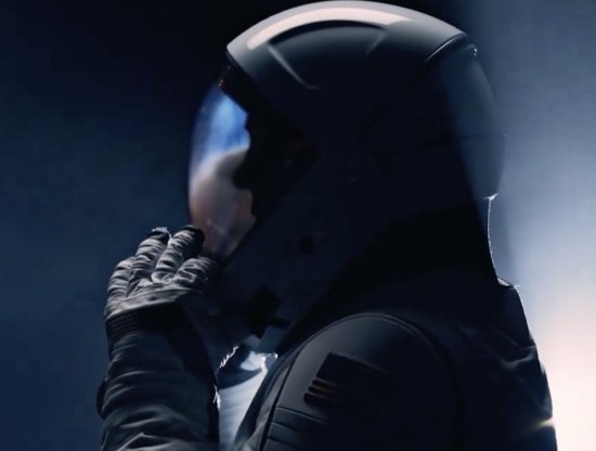 SpaceX Yeni Astronot Kıyafeti Tanıtımı