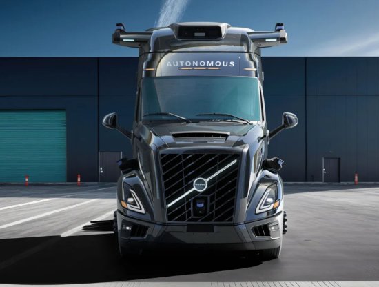 Volvo ilk “üretime hazır” sürücüsüz kamyonunu tanıttı