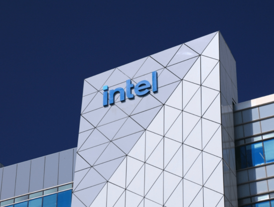 Intel Yılın İlk Çeyreğinde 12,7 Milyar Dolar Gelir Elde Etti