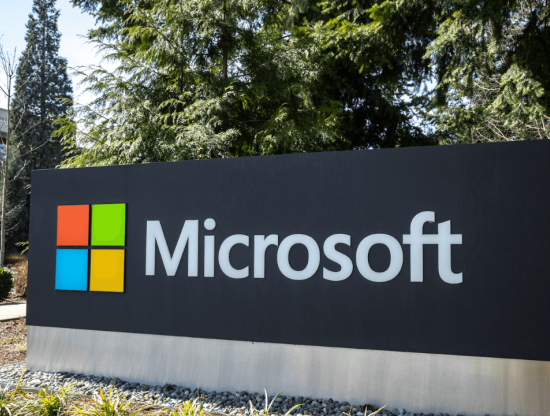 Microsoft'un Yapay Zeka Şirketi G42'ya 1,5 Milyar Dolar Yatırımı