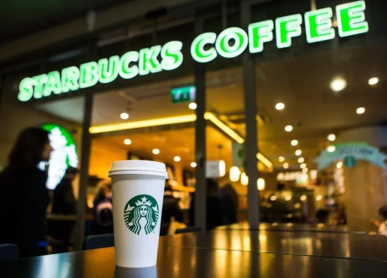 Starbucks'ın Piyasa Değeri 20 Günde 12 Milyar Dolar Azaldı