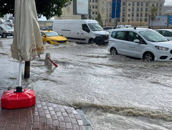 İstanbul Yağmur ve Sel Felaketiyle Karşı Karşıya! Valilik ve AFAD Uyardı...Meteoroloji gün verdi.